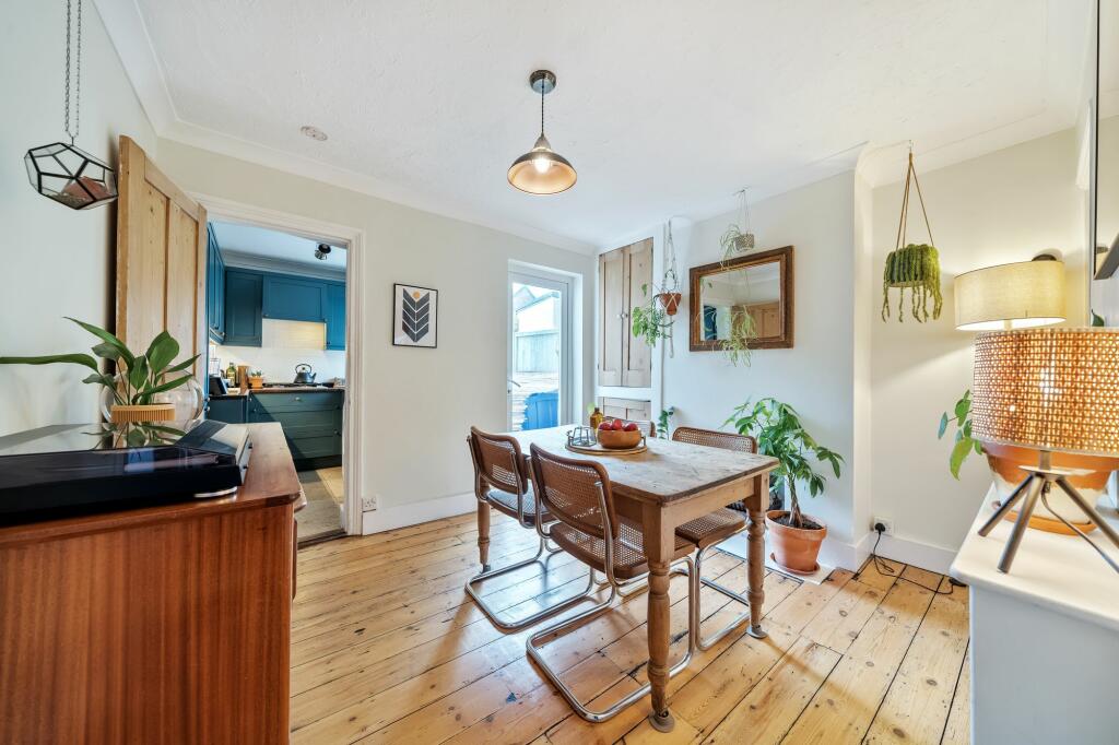 Dining Room (2)