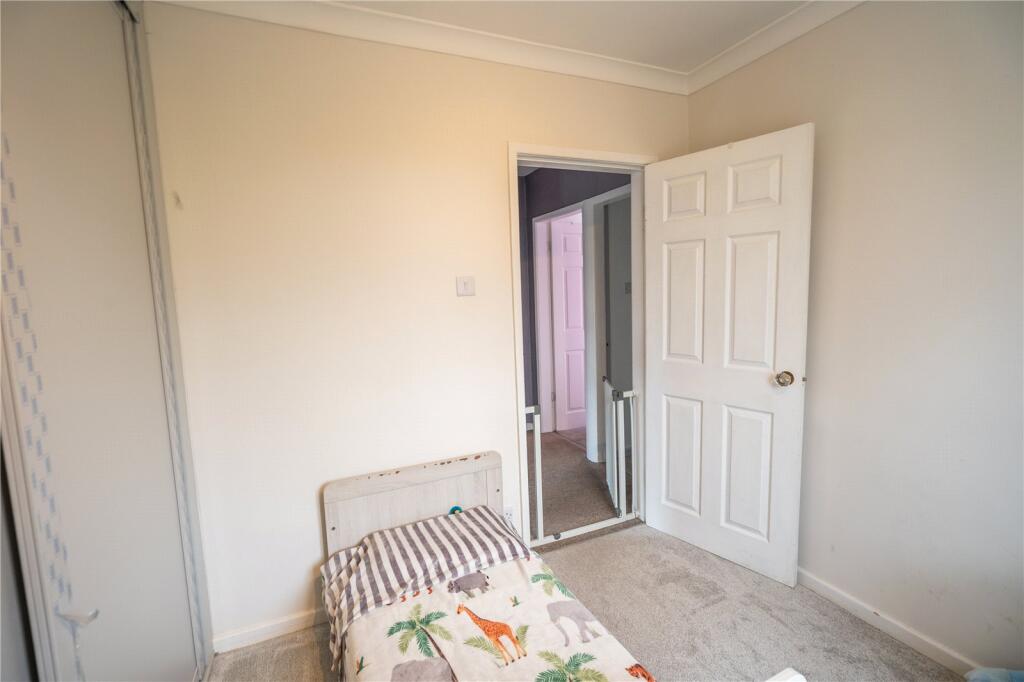Bedroom 3 (2)