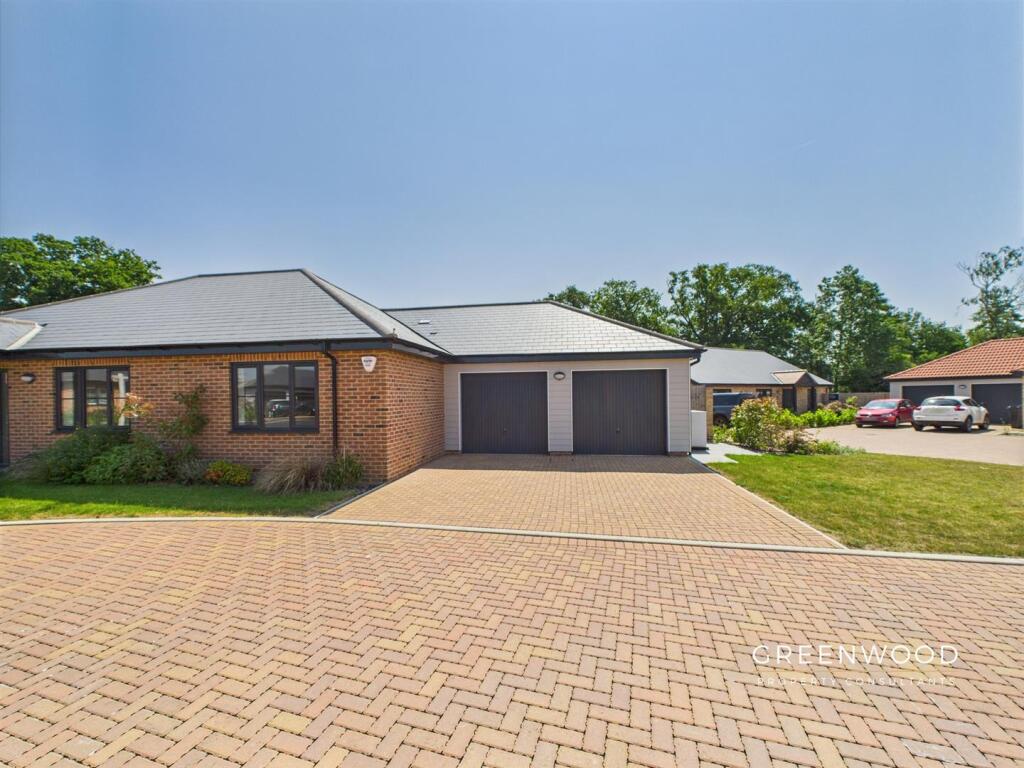CAM01514G0-PR0141-STILL018.jpg