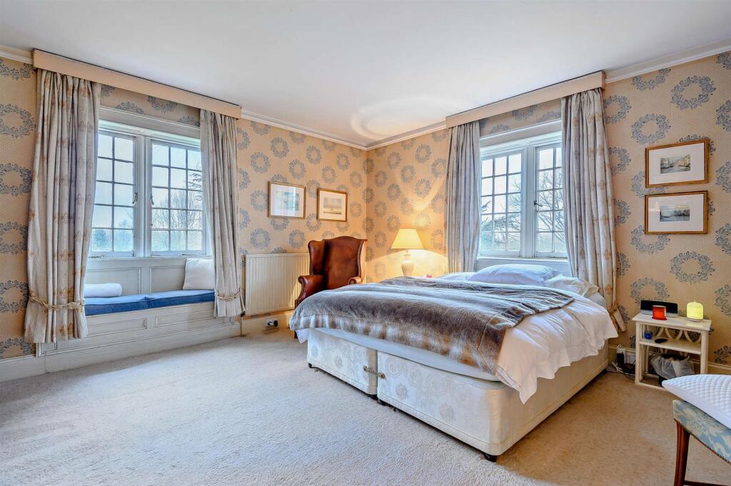 8494846-Interior01-800.jpg