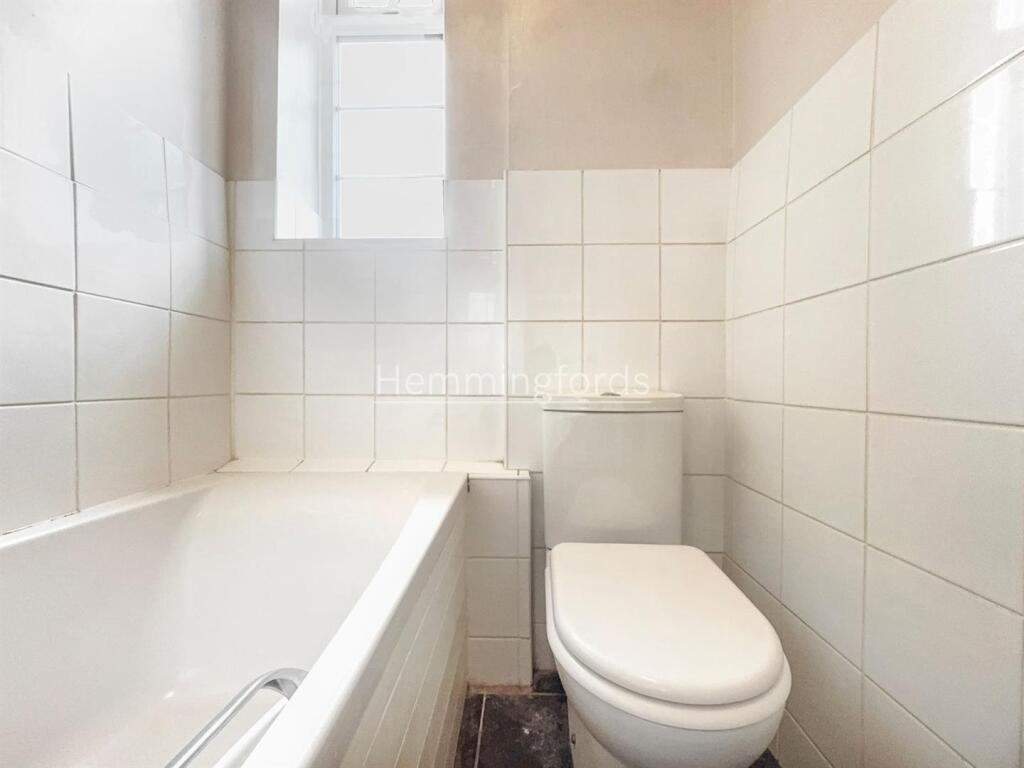 51 Angel House, 20-32 Pentonville Road - w3SGPFWoN