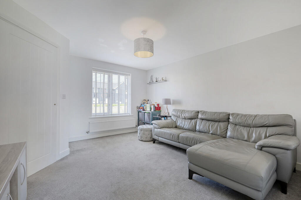 70 Kingfisher str...