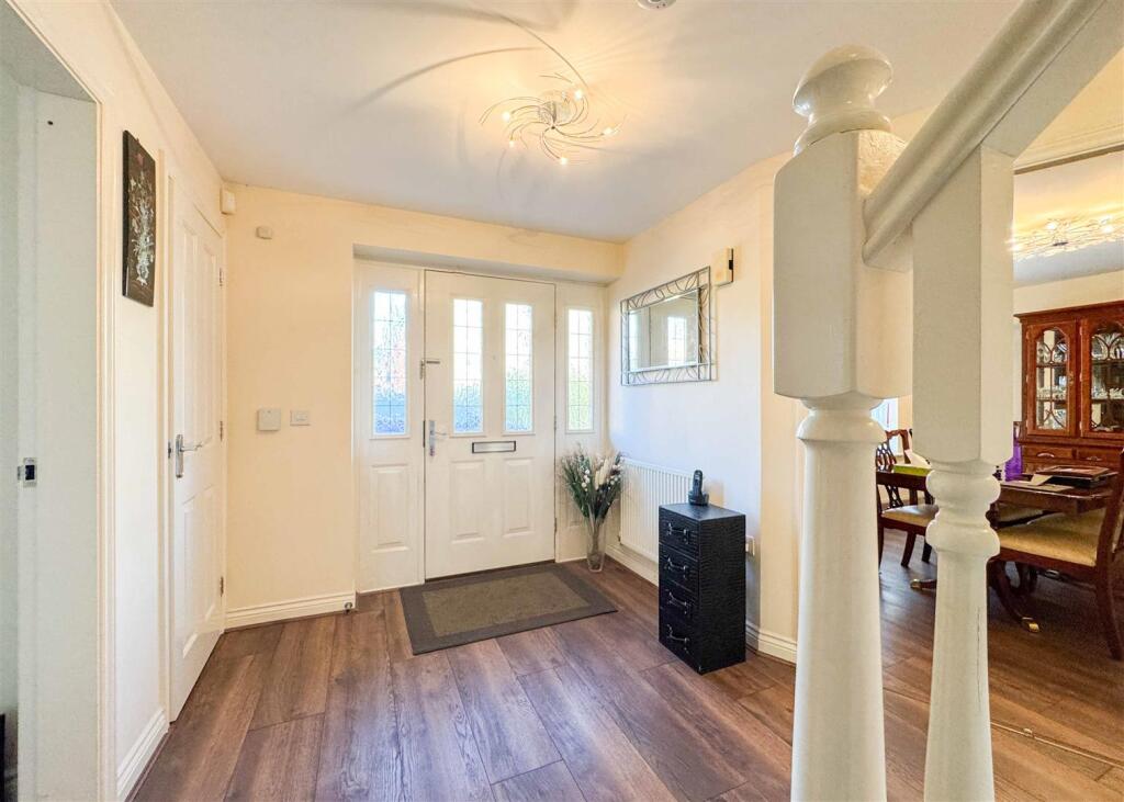 ENTRANCE HALL