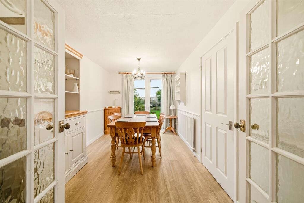 Dining Room 1.jpg