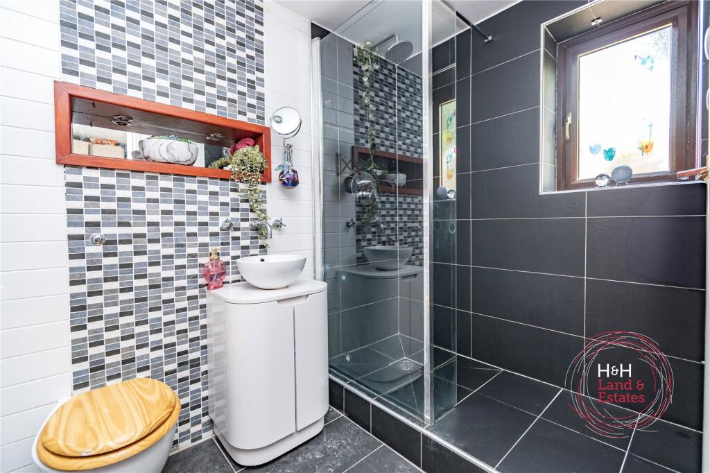 Downstairs Shower Rm