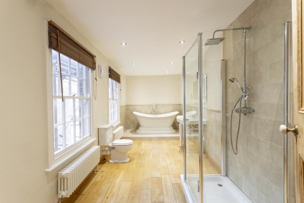 48_East_Mount_Road_19