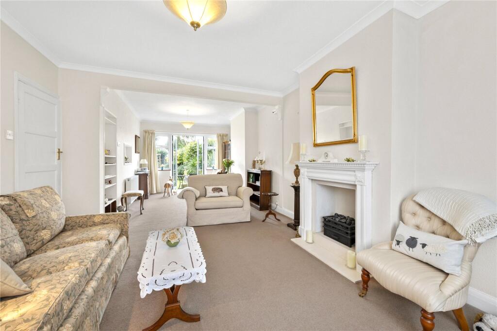 Living/Dining Room