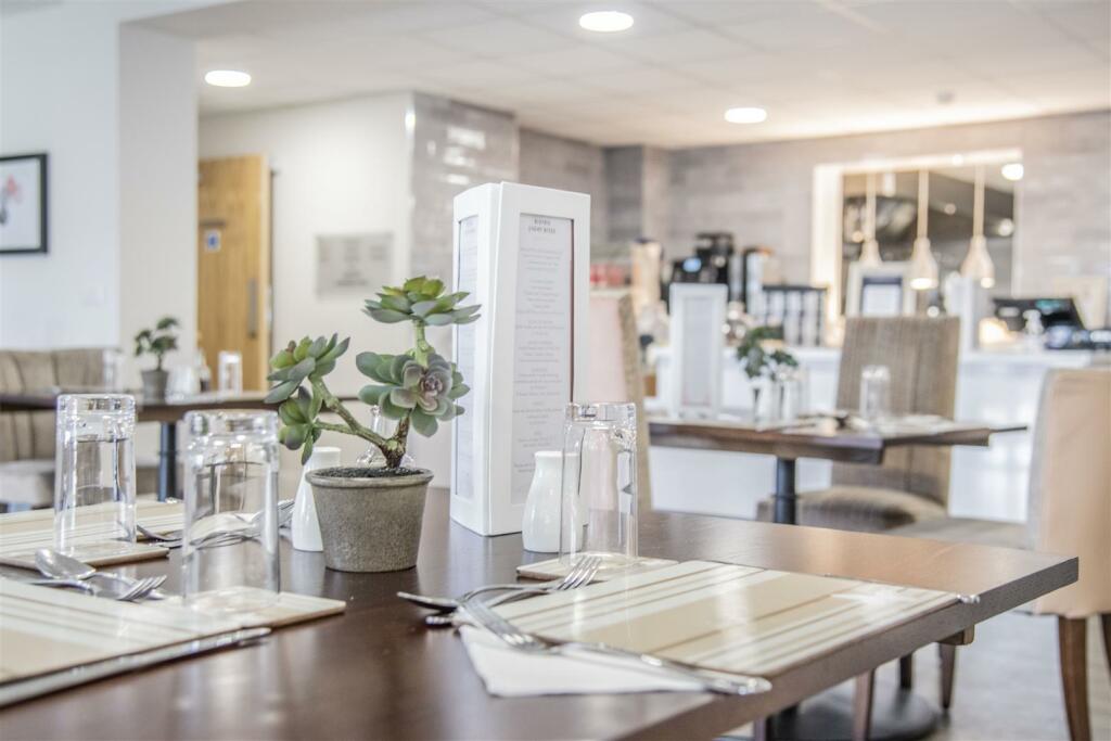 Elizabeth place 5.jpg