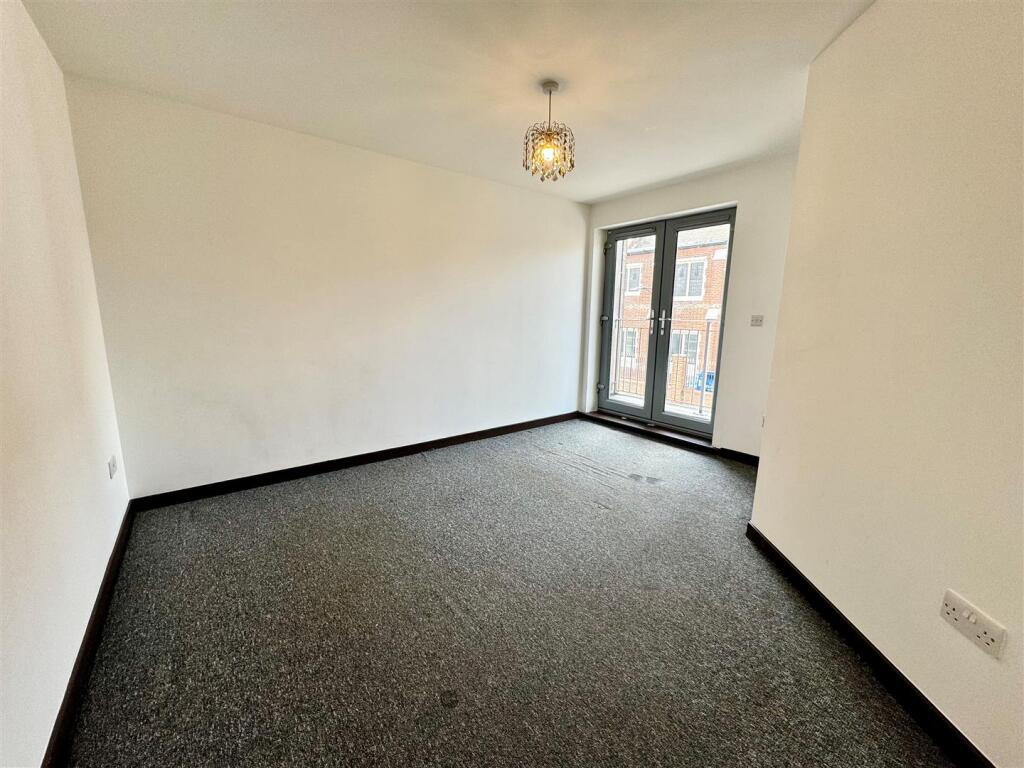 Main Bedroom.jpg