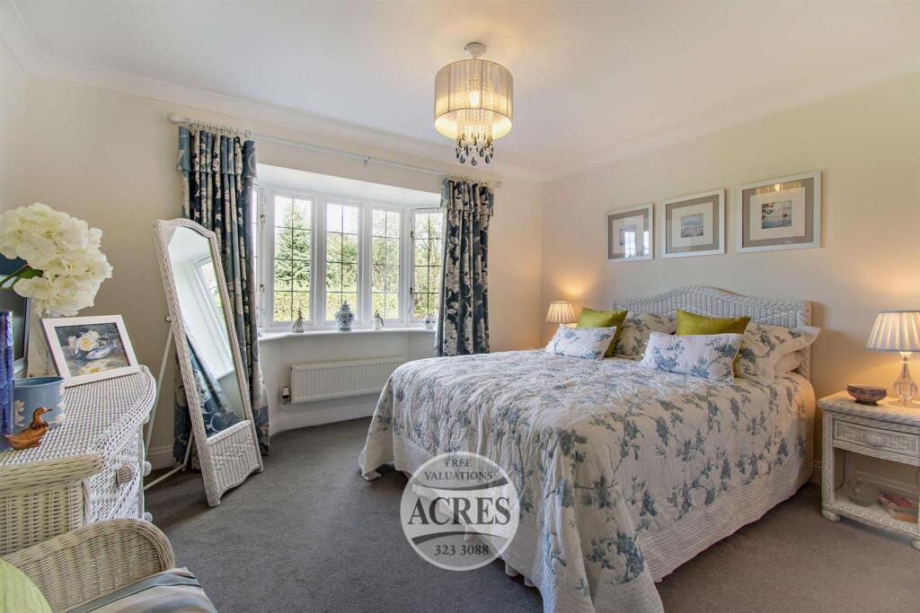 8618939-interior09-800 (Large).jpg