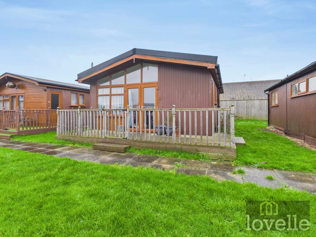 Off Links Avenue, Mablethorpe, LN12