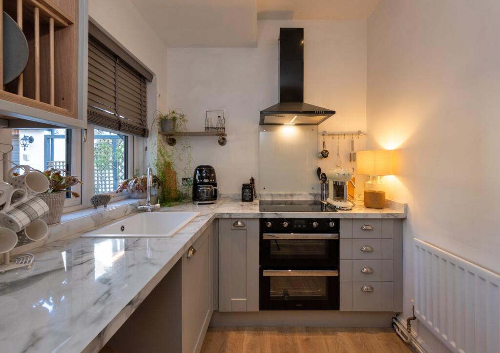 Annexe Kitchen