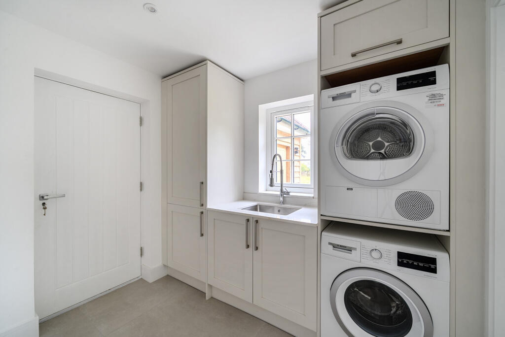 1347754-16-68b6ea...