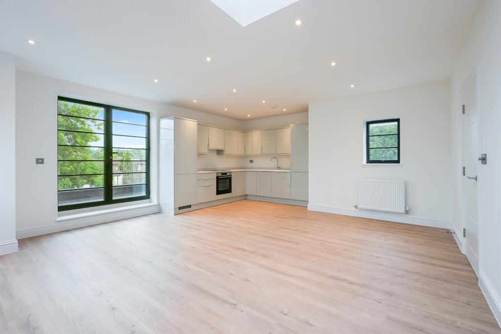 Barton Green, New Malden