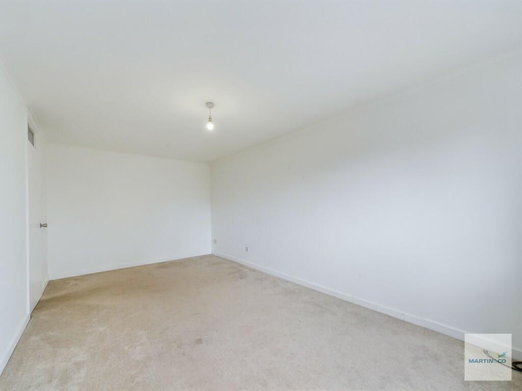 CAM03394G0-PR0047...