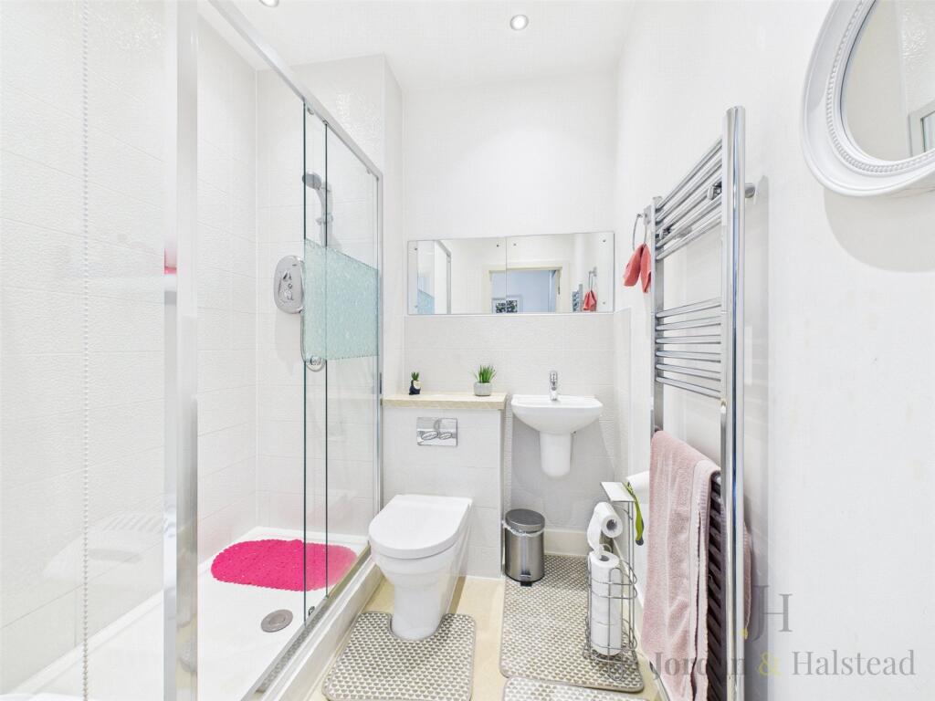 Ensuite