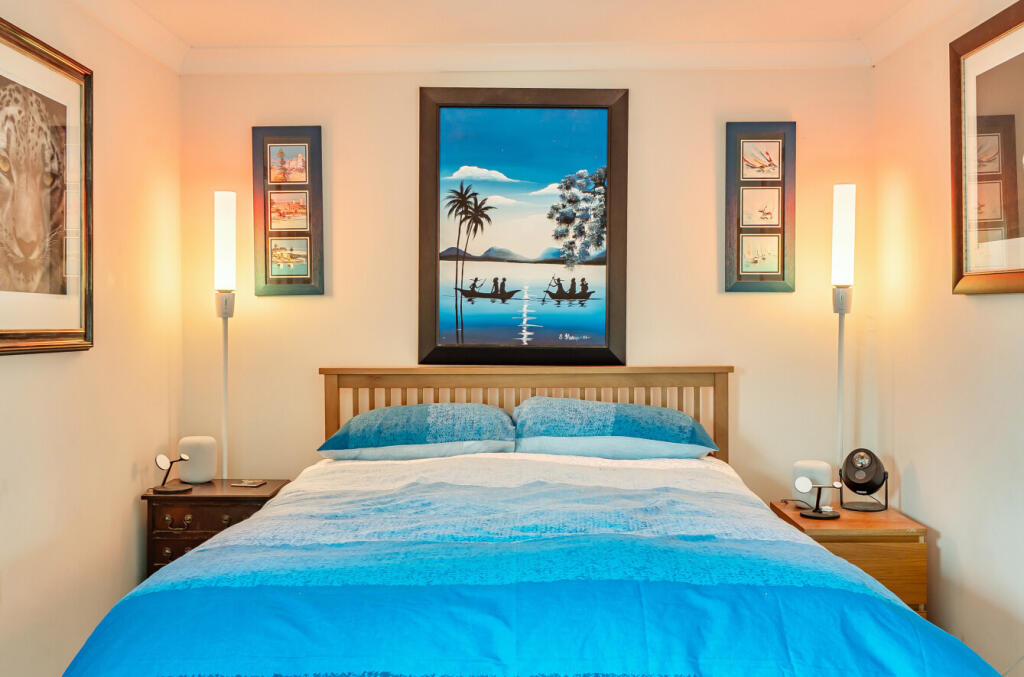 1387986-13-693adc...