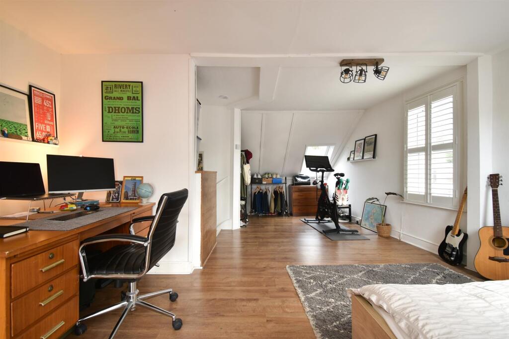Bedroom 5