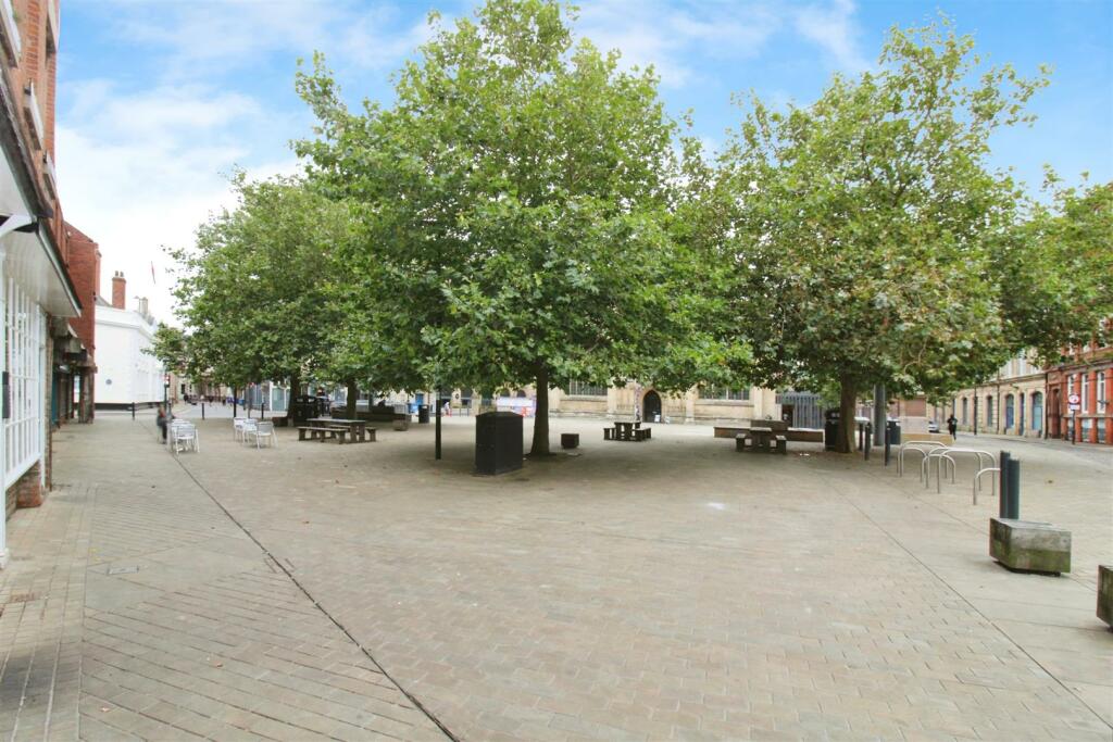 Local Area Images