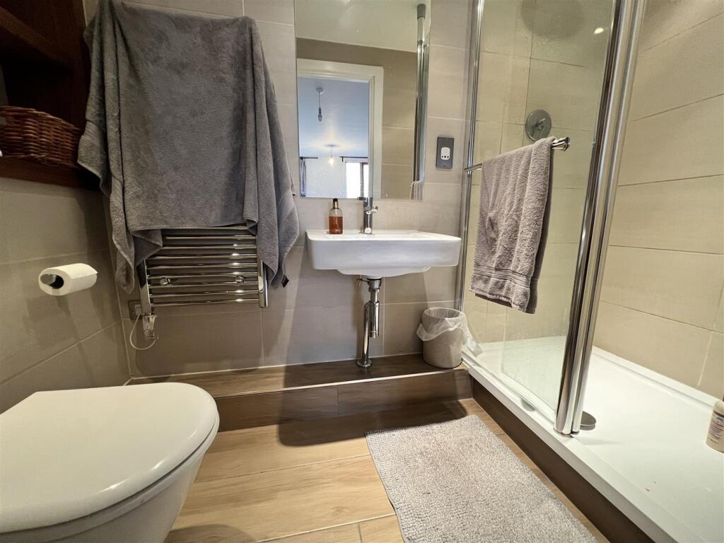 En-Suite Shower Room