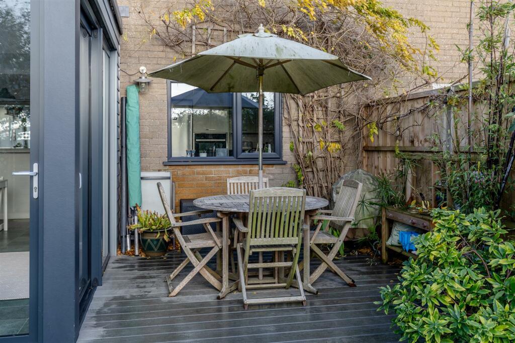 Sates Way, Henleaze Patio 2.jpg