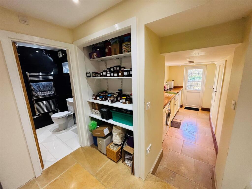 Swanpantry.jpg
