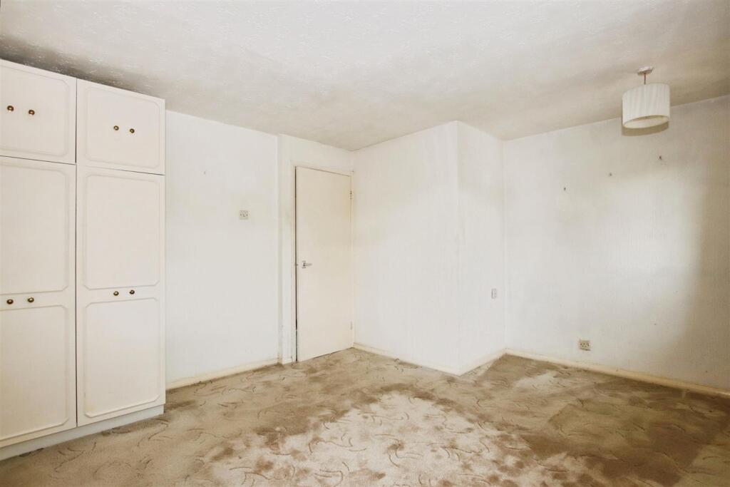 BEDROOM ONE (FORMELY TWO BEDROOMS)