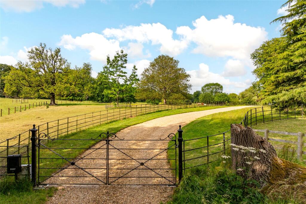 Gated Driveway