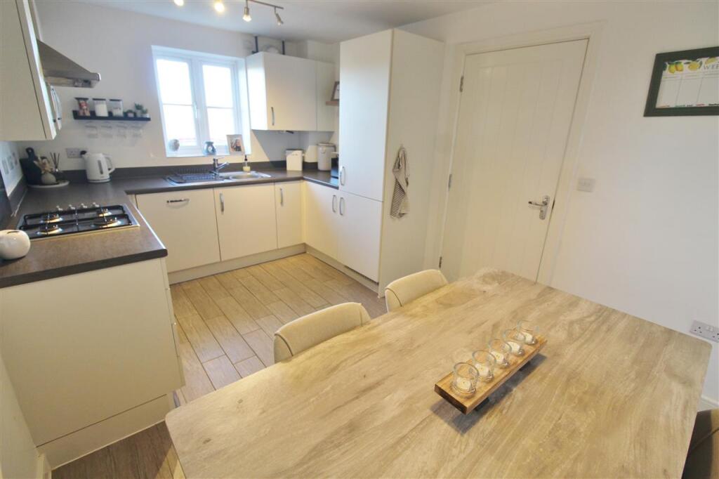 DINING KITCHEN -