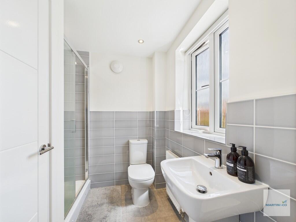 CAM03394G0-PR0333...