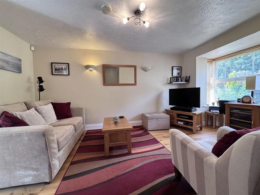 Earles Meadow lounge 2 2.jpeg