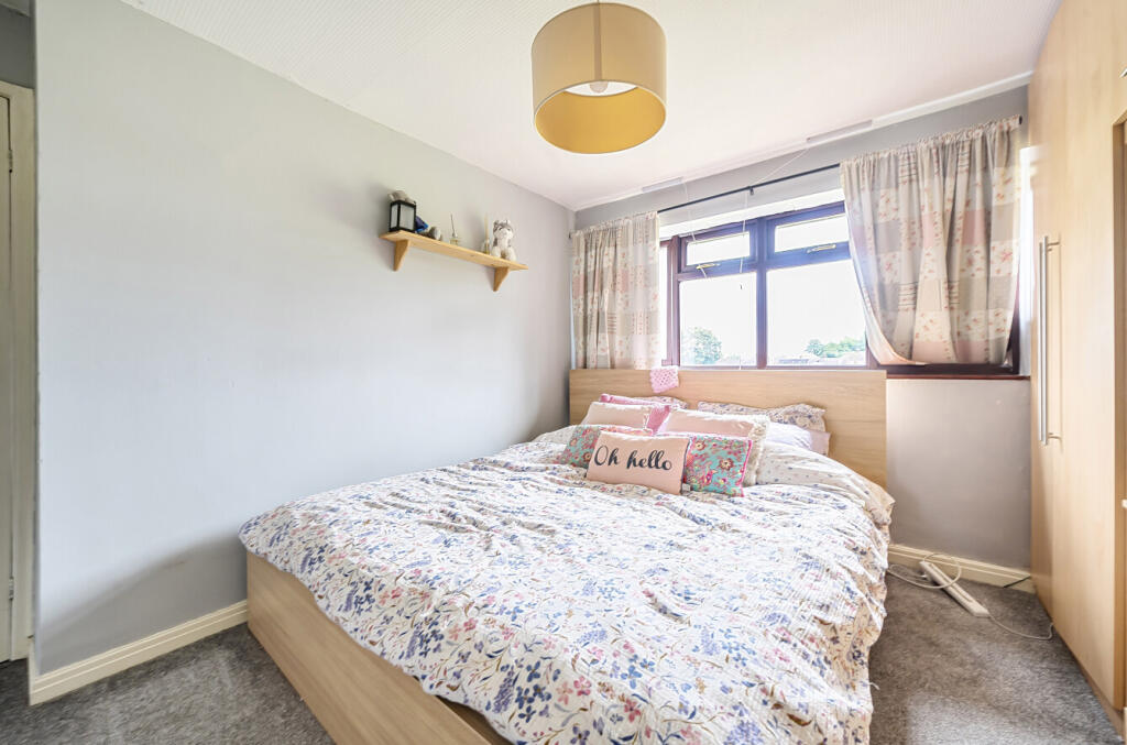 1325001-15-687682...