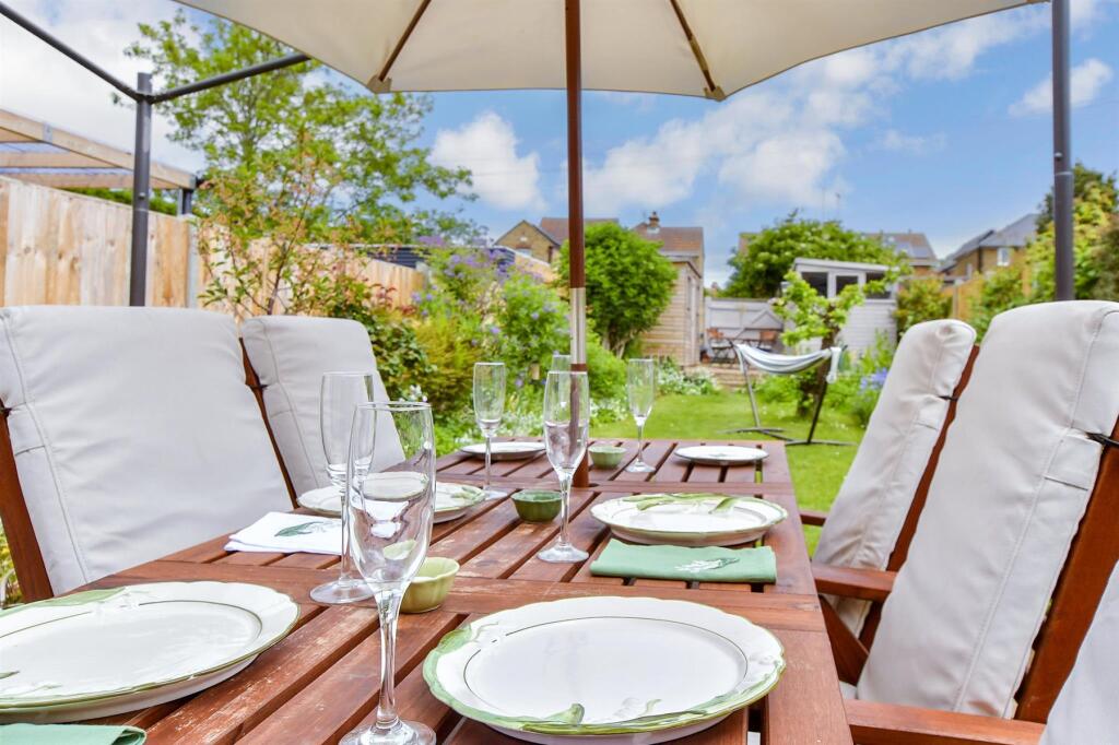 External Lifestyle Photograph