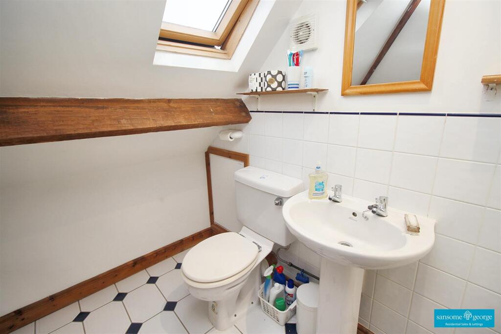 En Suite 1