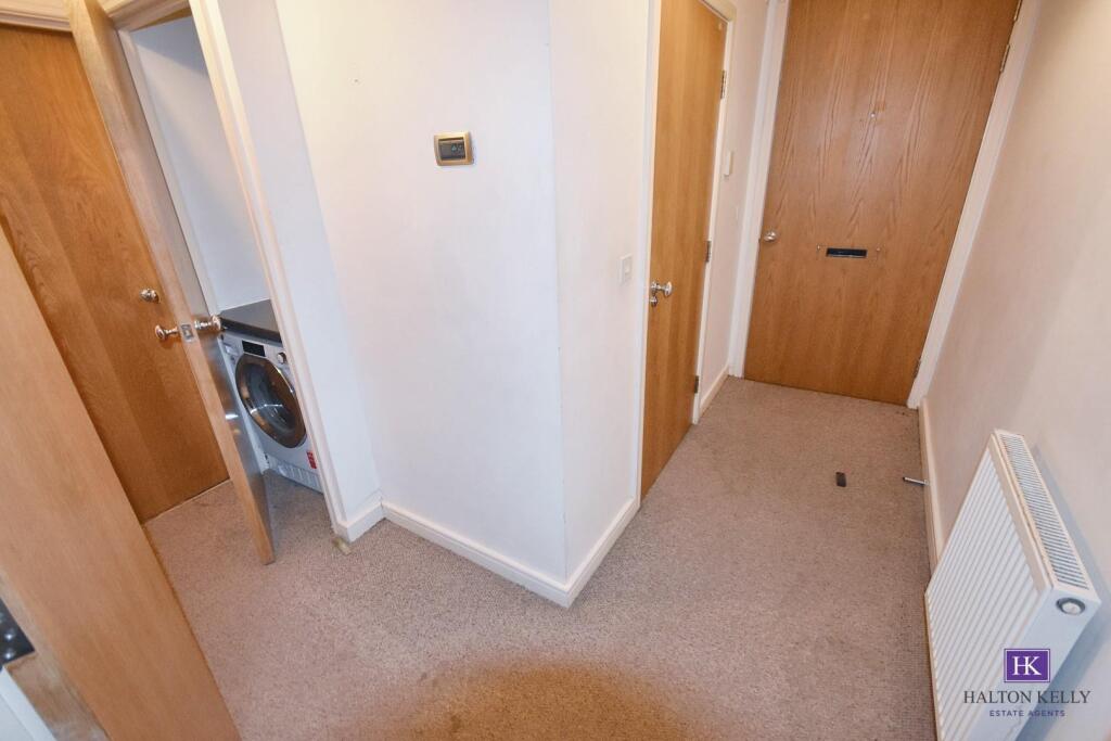 ENTRANCE HALLWAY