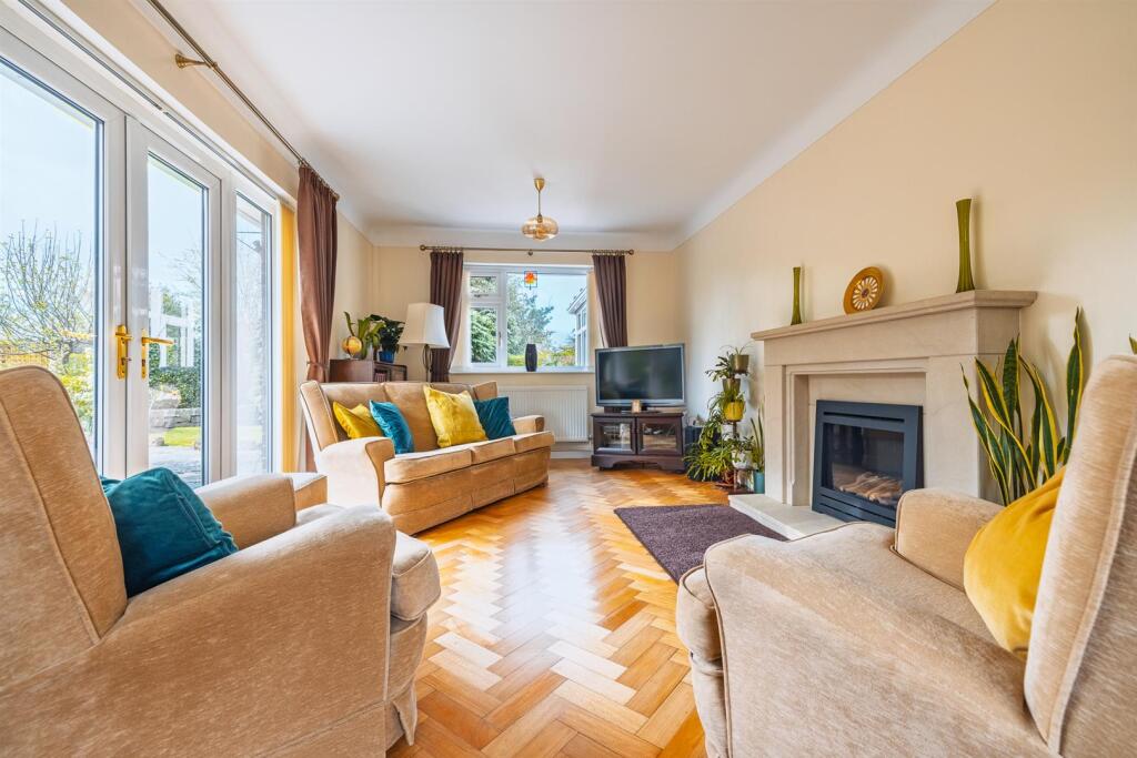 3 The Spinney-65.jpg