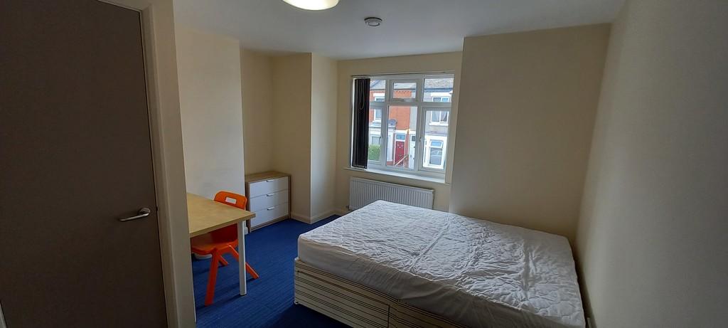 room 4