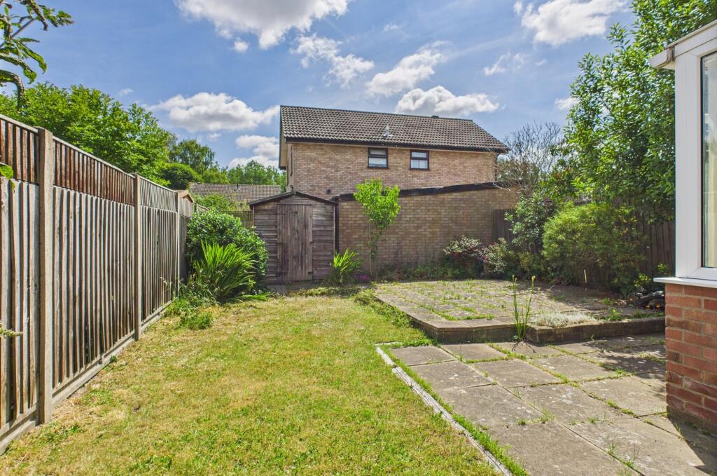 CAM02545G0-PR0423-STILL001