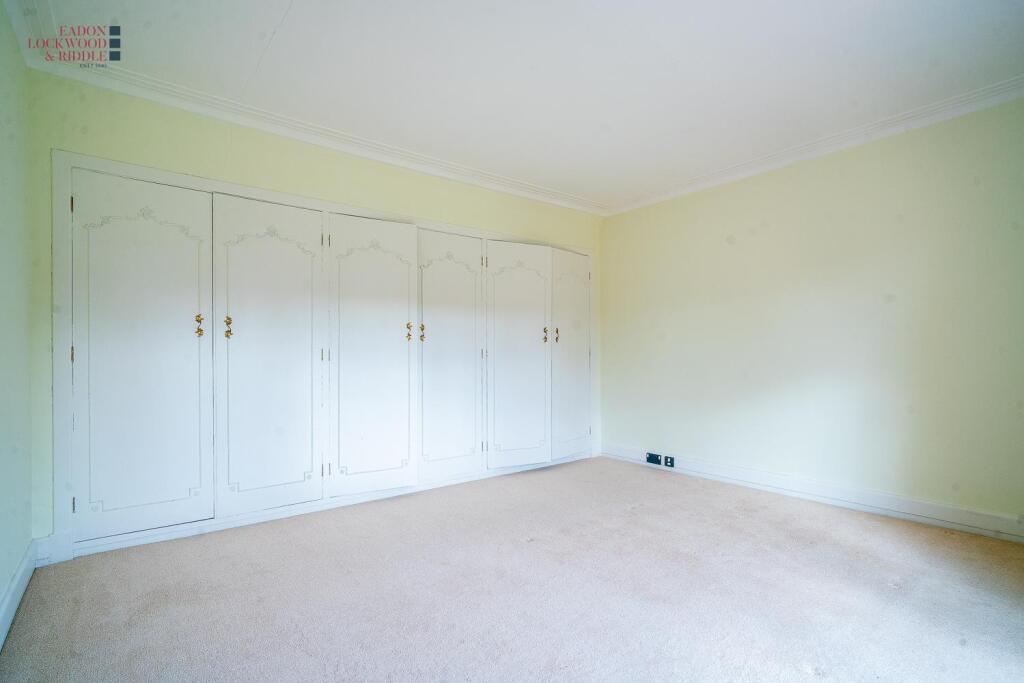 Bedroom 2.2.jpg