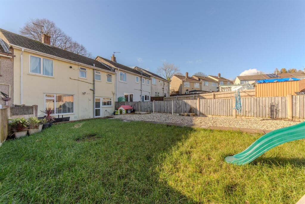 17 Broad View-21.jpg