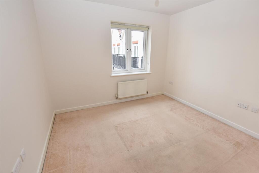 bedroom.jpg