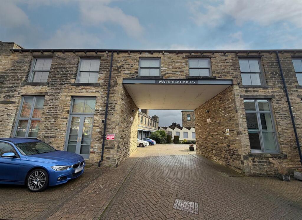 3 bed apartment, Silsden