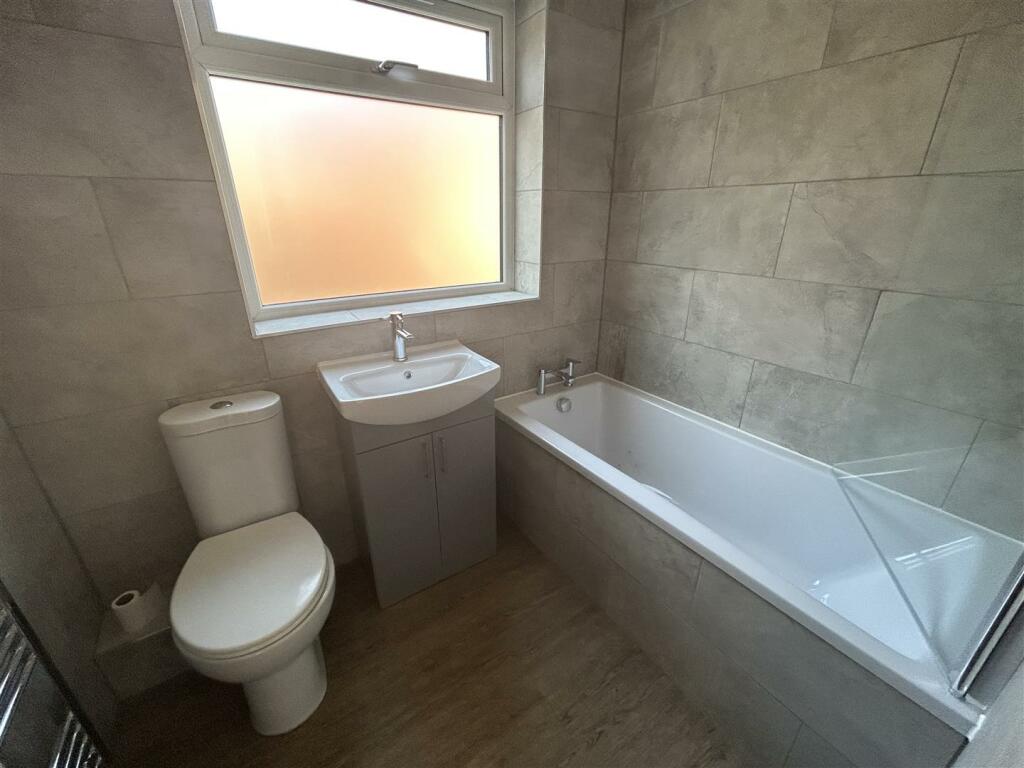BATHROOM &amp; WC
