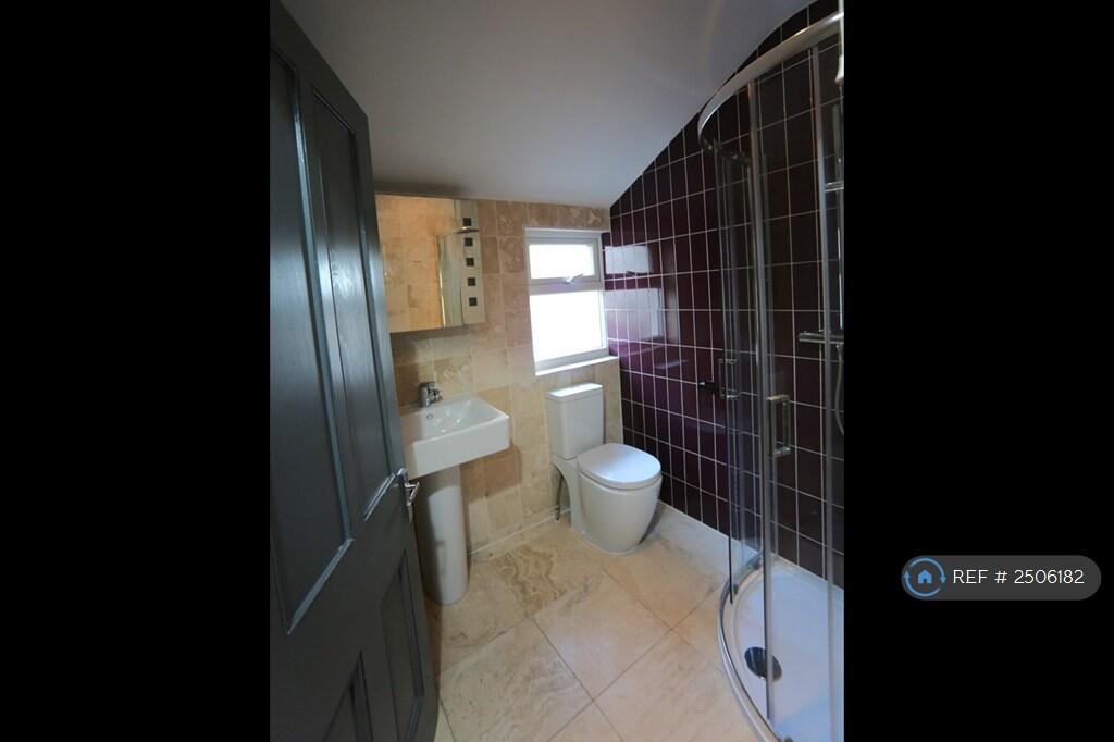 First Floor Bathroom