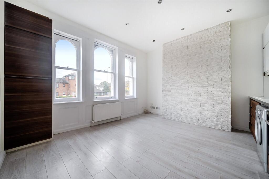 Kitchen/Reception