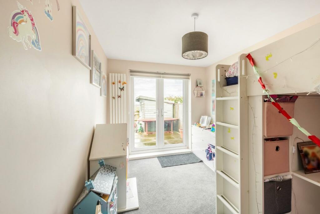 6 Hyldean Close -15.jpg