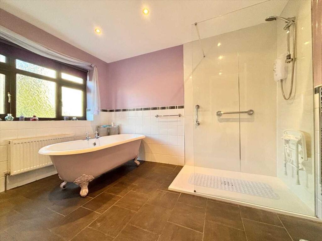 Family bathroom