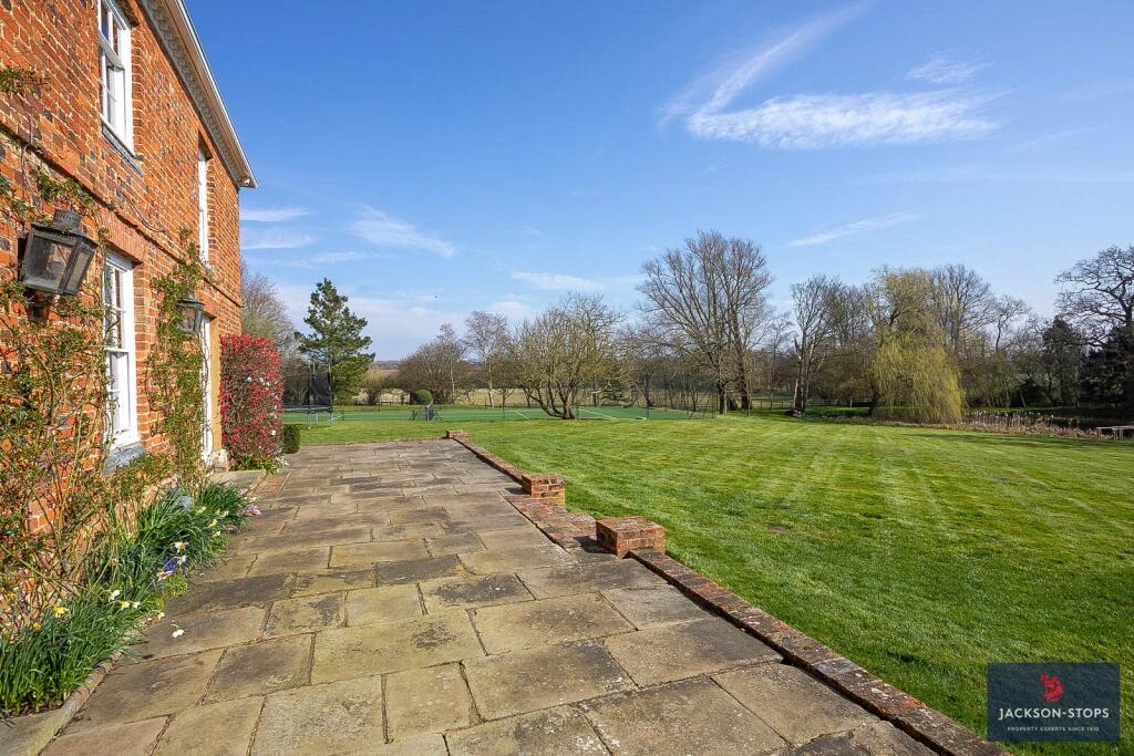 Entertaining Terrace