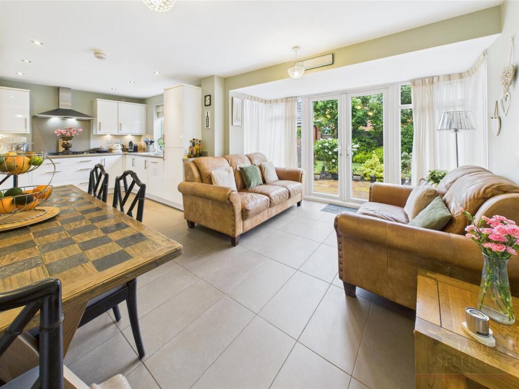 Open Plan Living Dining Kitchen