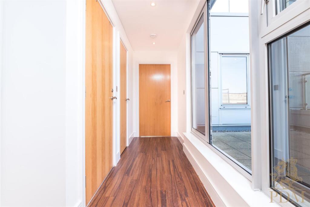 Apt 605 Hanley House Nottingham NG1 5BL